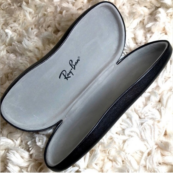 Ray-Ban Black Hard Sunglasses Protective Case Sunglasses or Eye-Glasses Leather - Picture 1 of 8